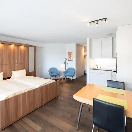 Apartamento Ferienwohnungen, Carlton Am Park, Platz